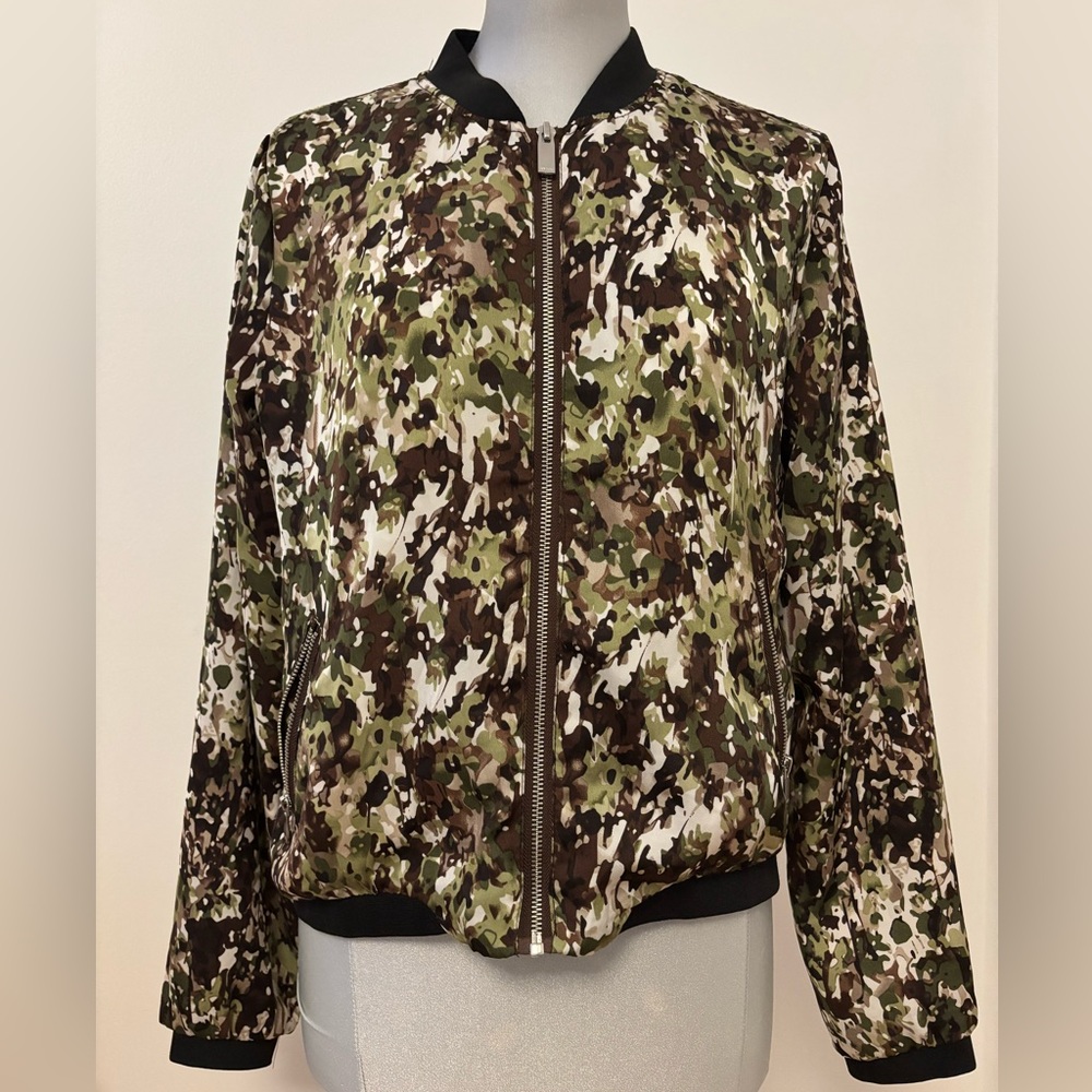 Amisu Satin Camouflage Bomber Jacket